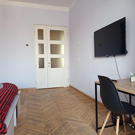 Living Spaces - Guesthouse Erevan Esterno foto